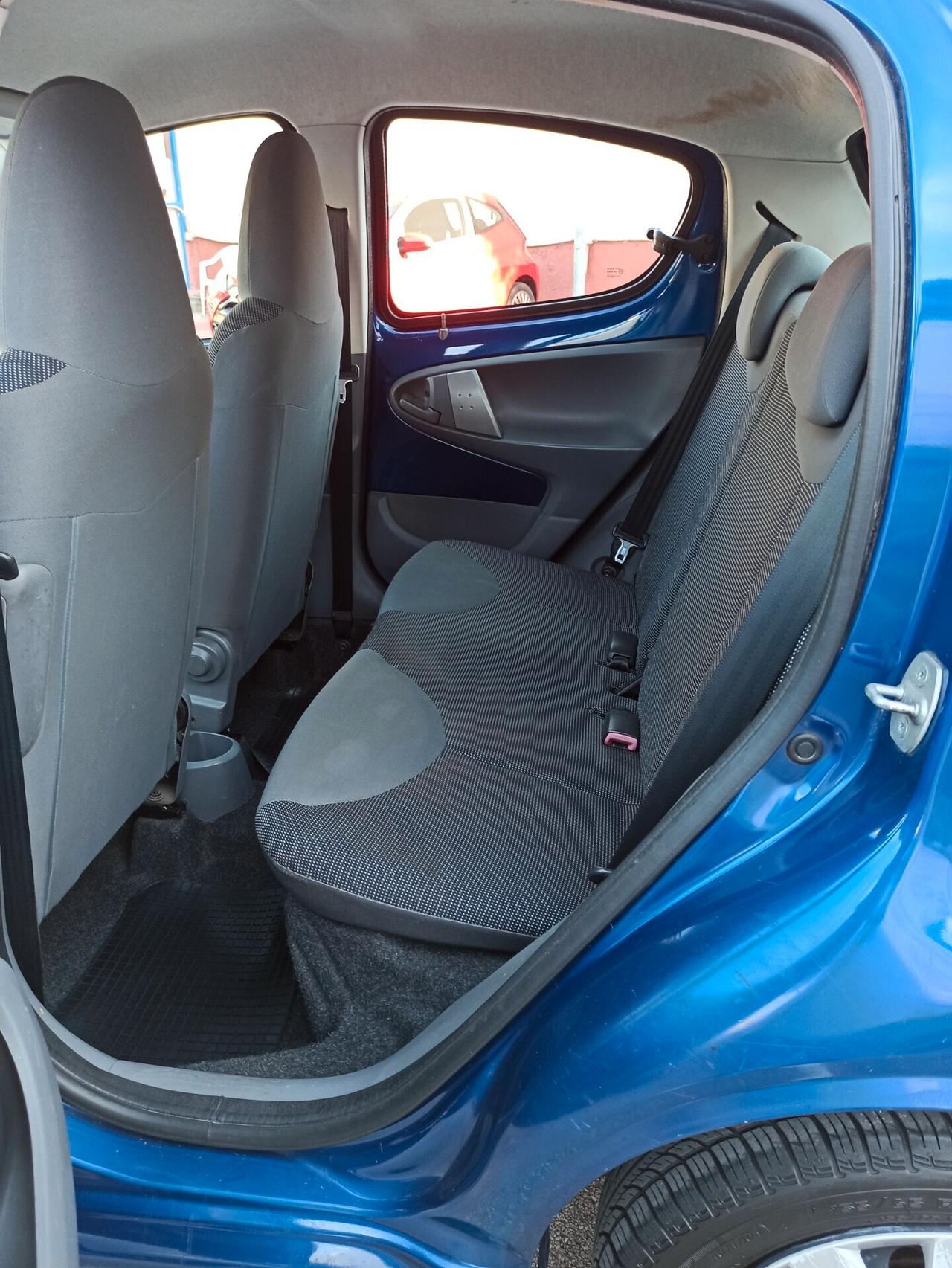 Peugeot 107 1.0 68CV 5p. Plaisir