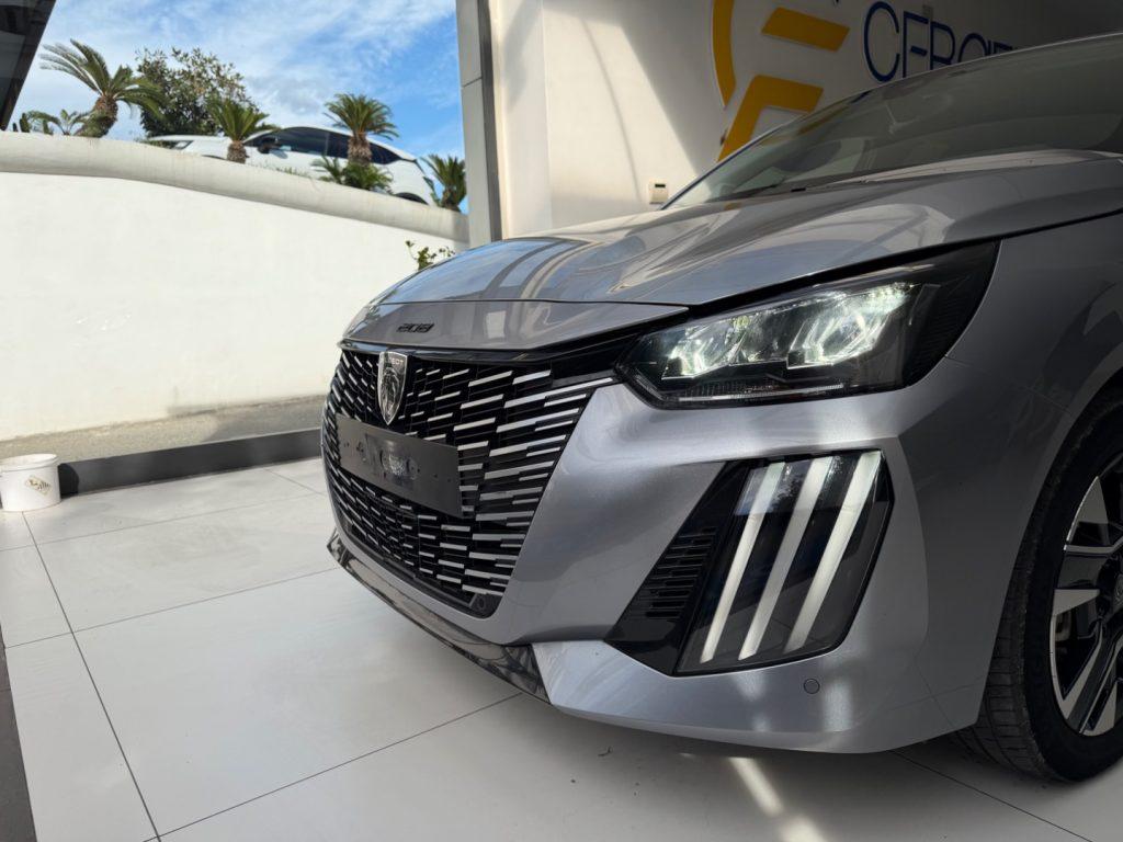 Peugeot 208 Hybrid 110 e-DCS6 Allure da €199,00 mensili
