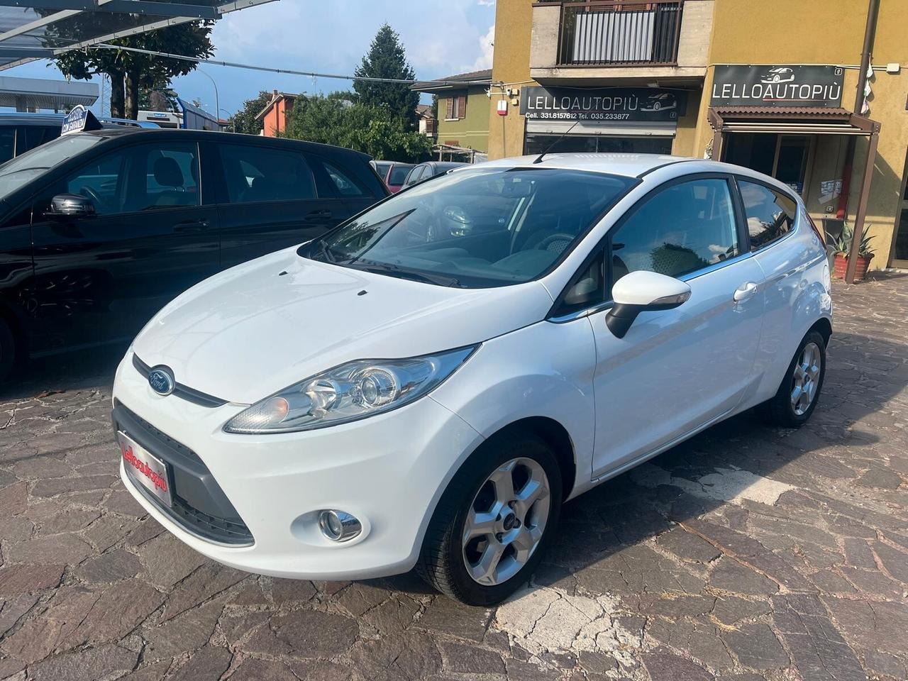 Ford Fiesta 1.2 82 CV 5 porte Titanium