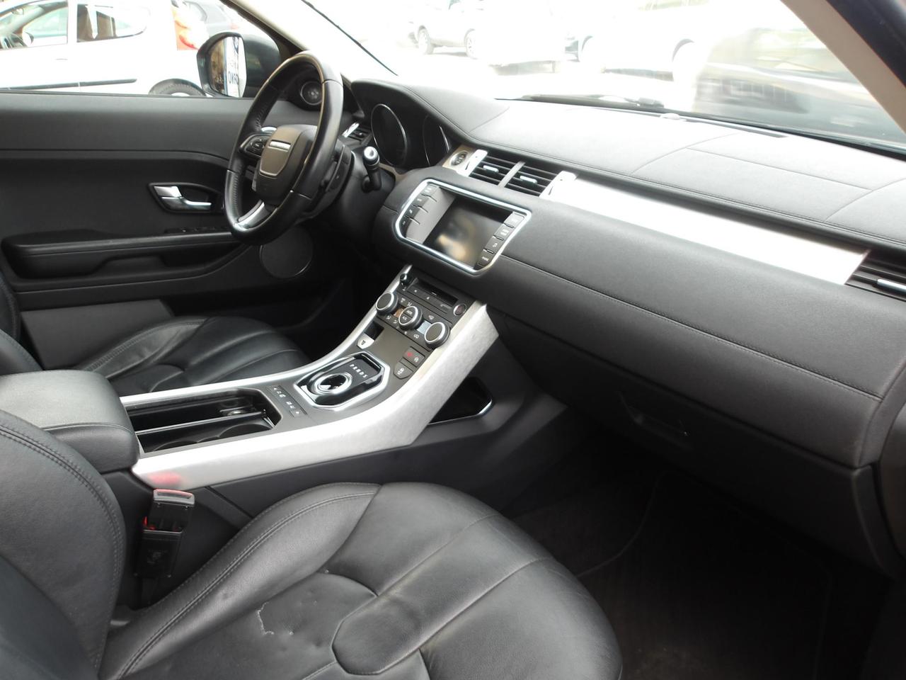 LAND ROVER RANGER ROVER EVOQUE 2.2 TD4 5p. Pure Tech Pack