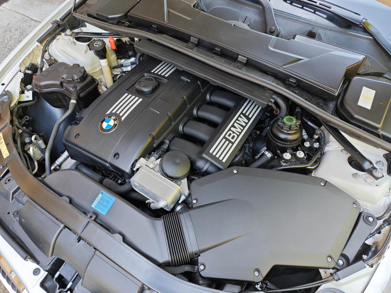 BMW 325i 3.0 BENZINA 218cv xDrive / Manuale