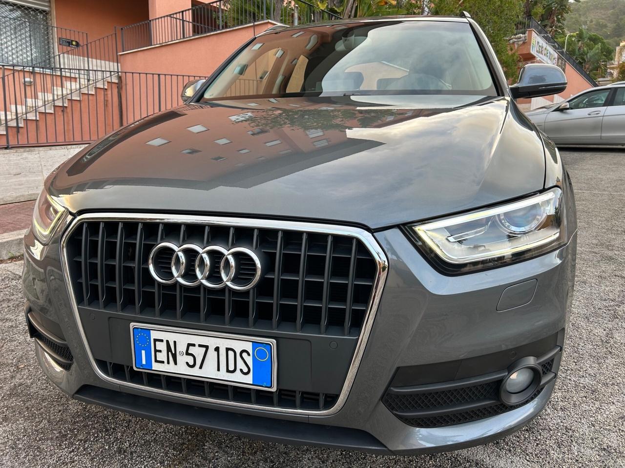 Audi Q3 2.0 TDI Pari al nuovo !!!