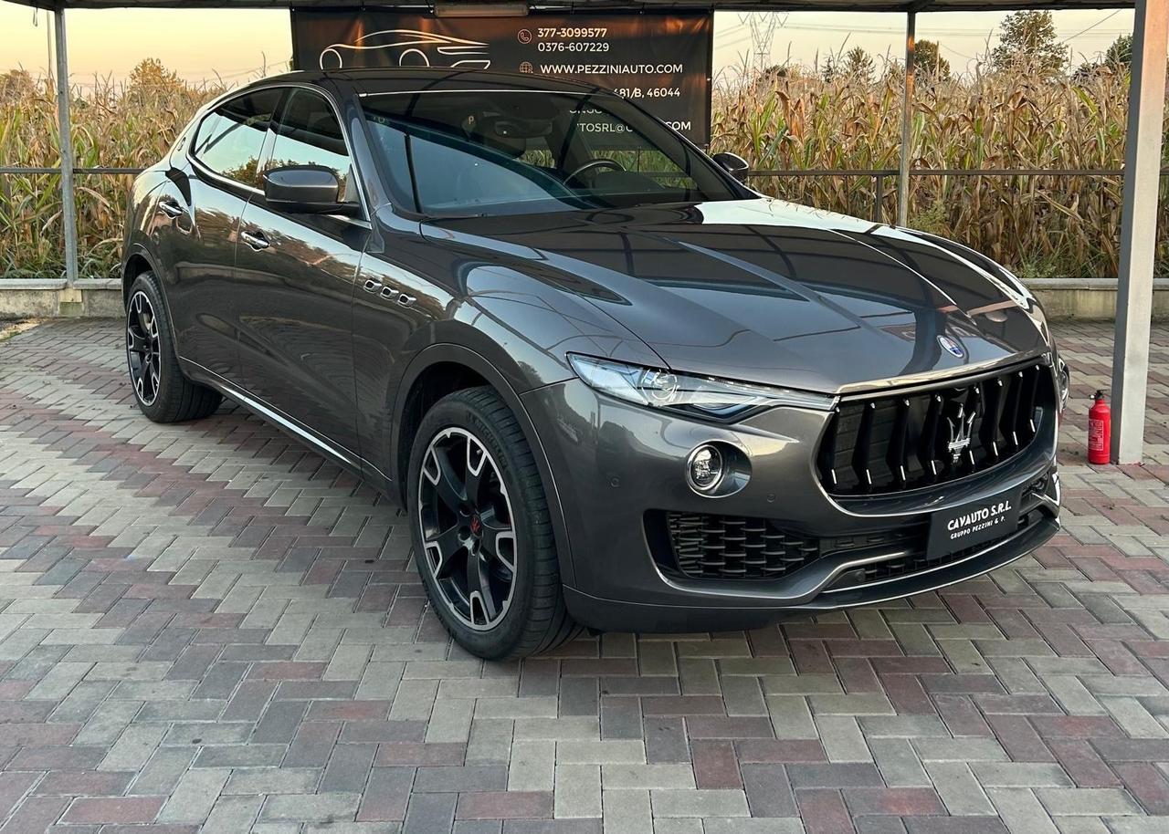 Maserati Levante motore nuovo