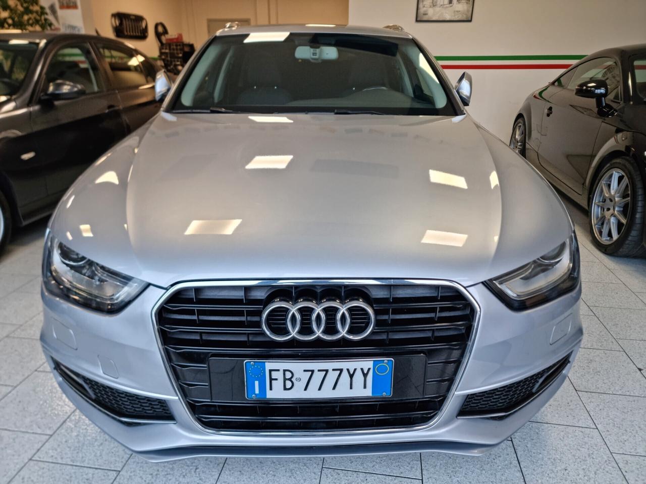 Audi A4 Avant 2.0TDI S-LINE EXTERIOR