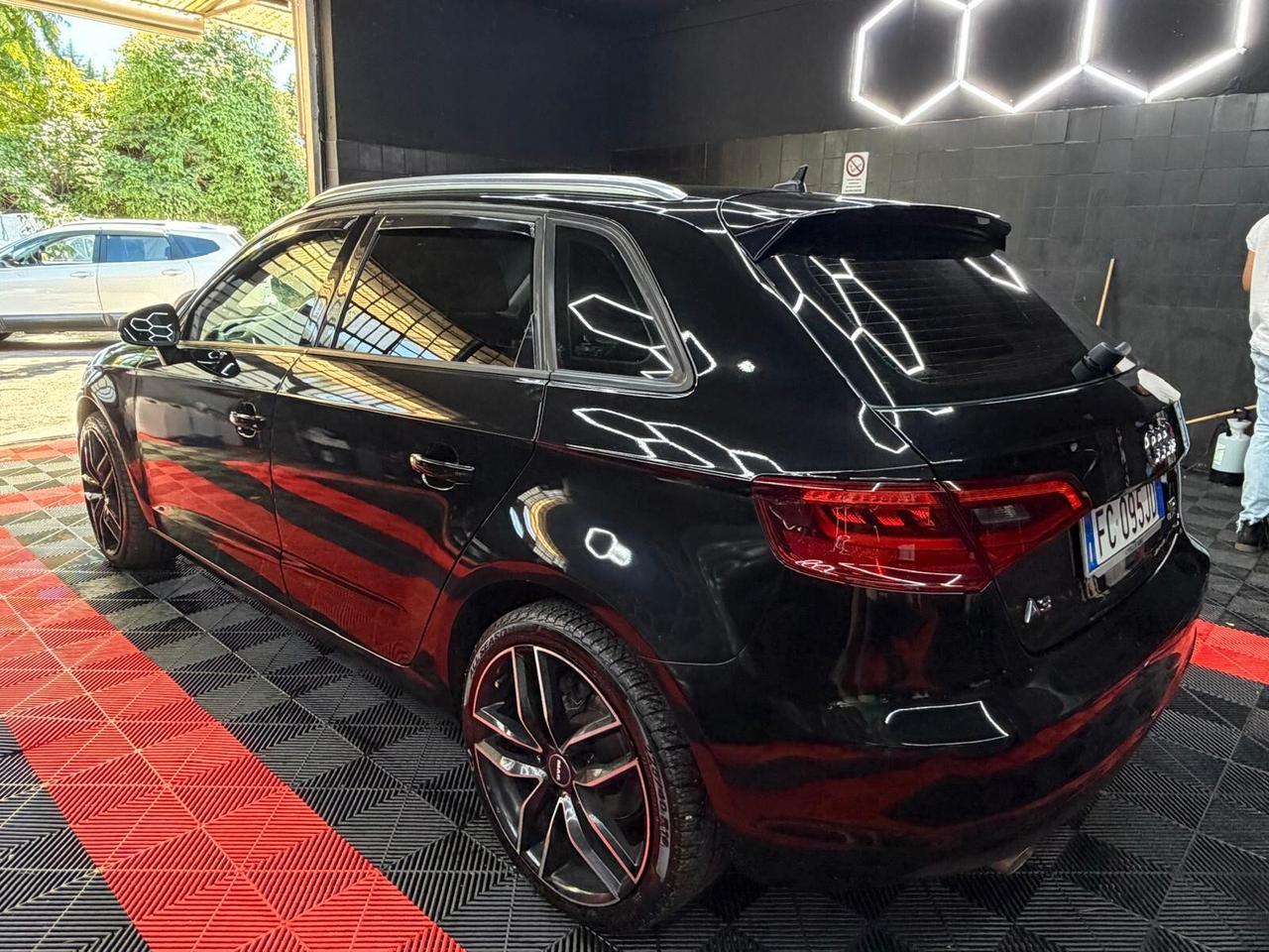 Audi A3 1.6 TDI clean diesel Attraction