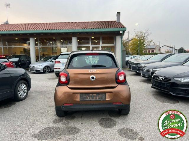 SMART ForFour 70 1.0 Passion OK NEO PATENTATI