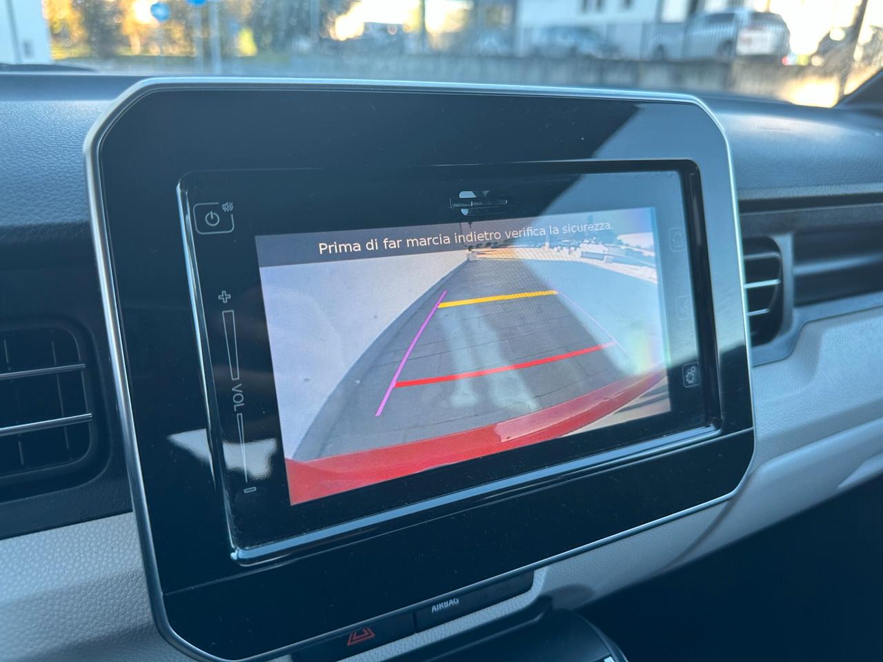 Suzuki Ignis 1.2 Dualjet iTop AGS Automatica