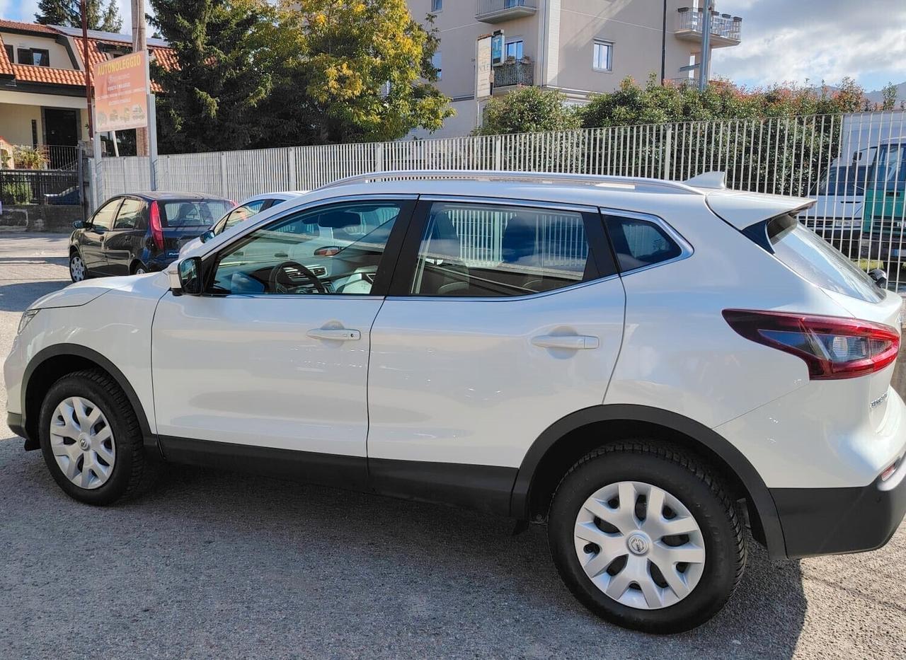 Nissan Qashqai 1.5 dCi Visia