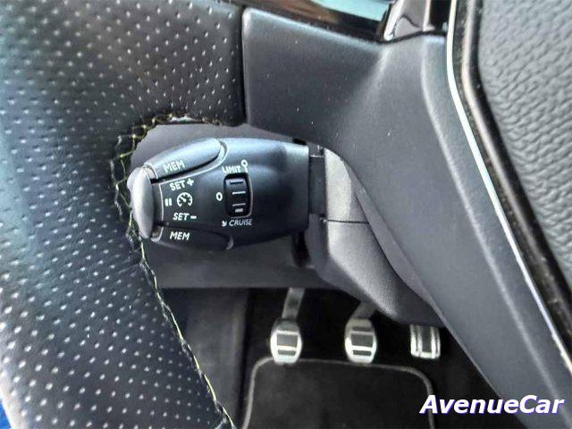 PEUGEOT 208 GT Line PREZZO REALE TETTO TELECAMERA CARPLAY