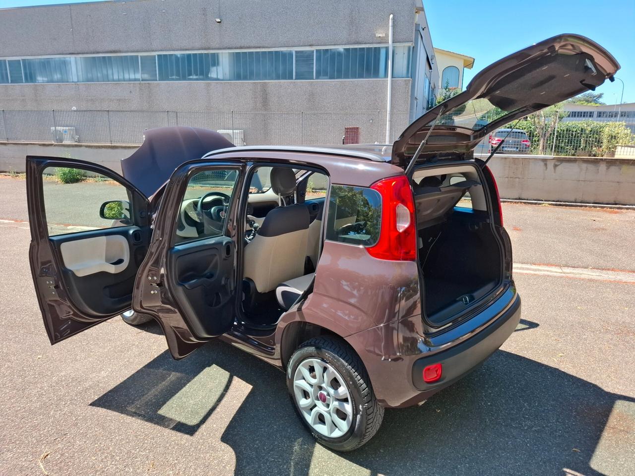 Fiat Panda 0.9 TwinAir Turbo Natural Power Lounge