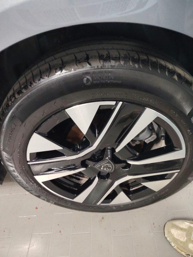 PEUGEOT 208 100 Stop&Start 5p Allure