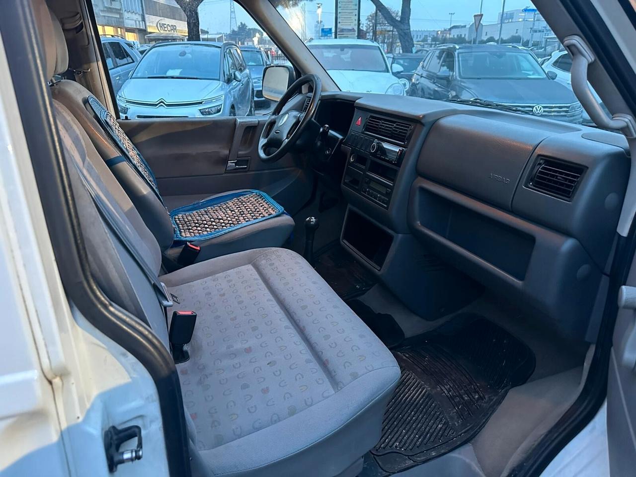 Volkswagen Caravelle/Multivan Caravelle 2.5 TDI/102CV