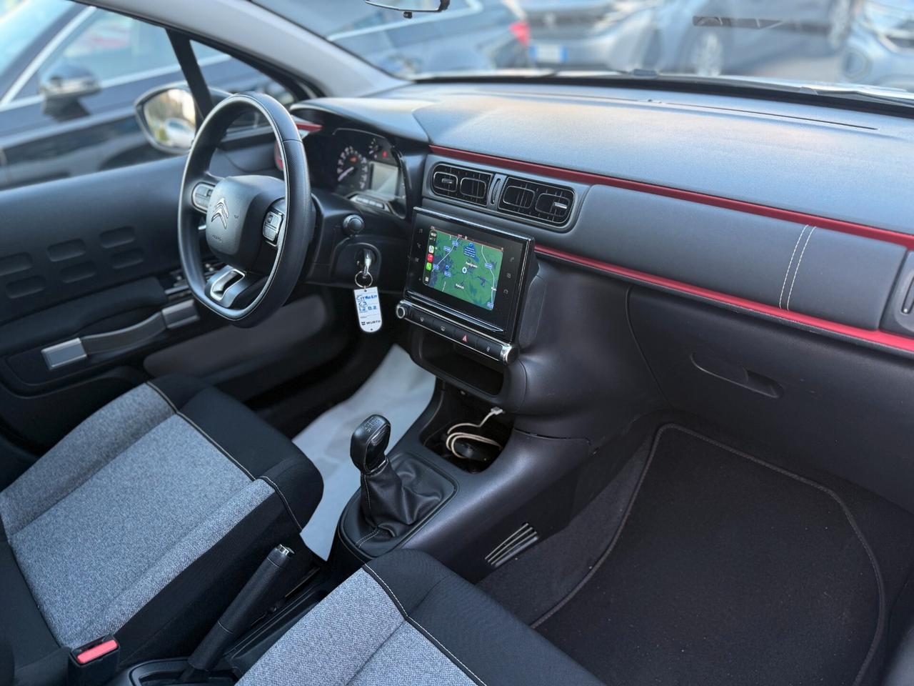 "UNA CHICCA" Citroen C3 1.2 C-Series +GPL