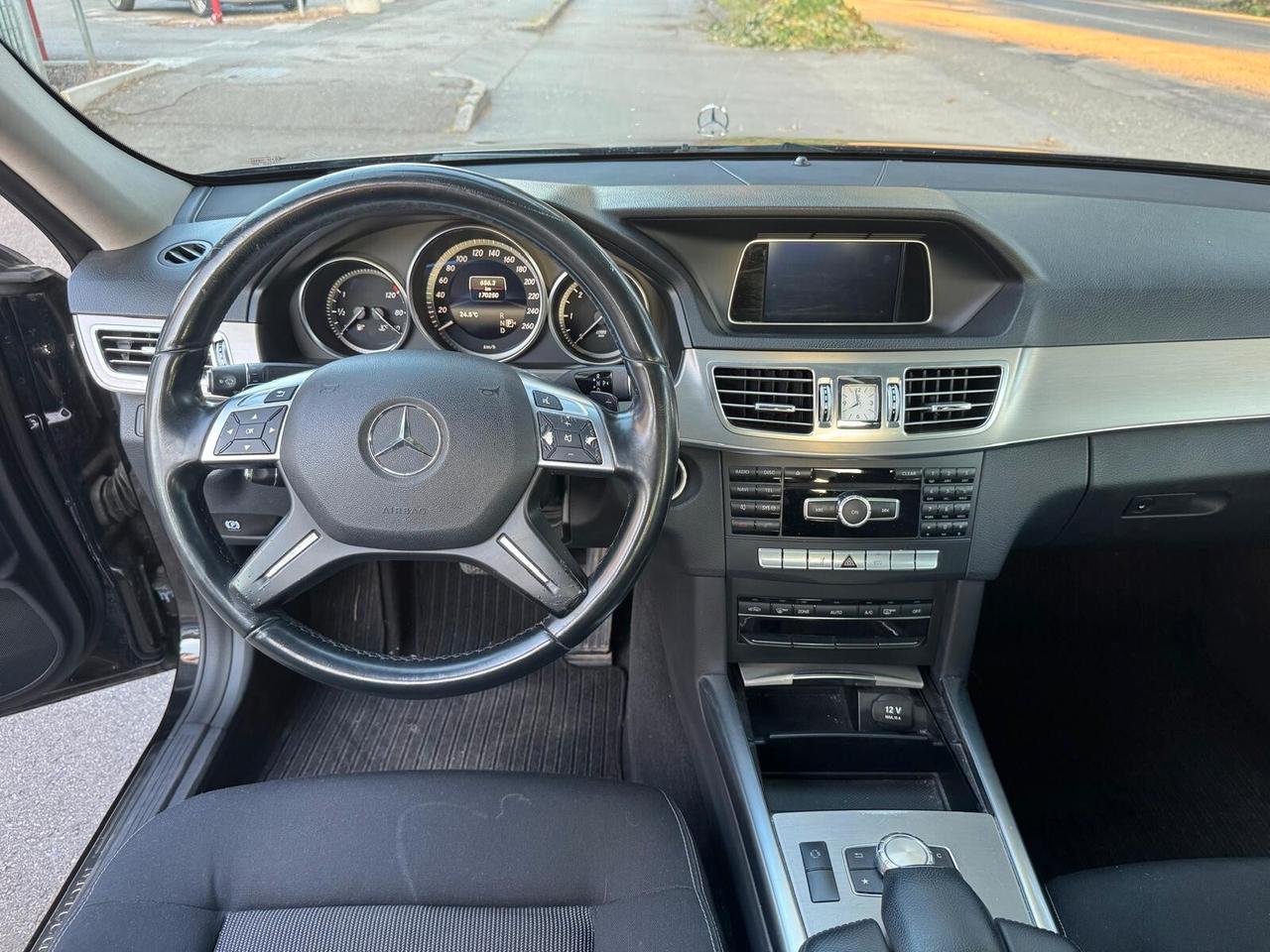 Mercedes-benz E 200 CDI Premium 136CV GARANZIA 12 MESI