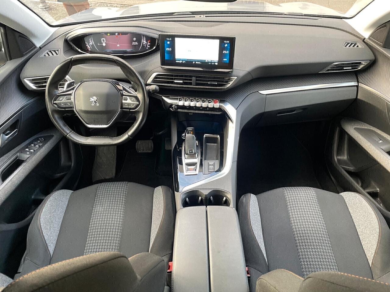 Peugeot 3008 BlueHDi 130 EAT8 Active Business