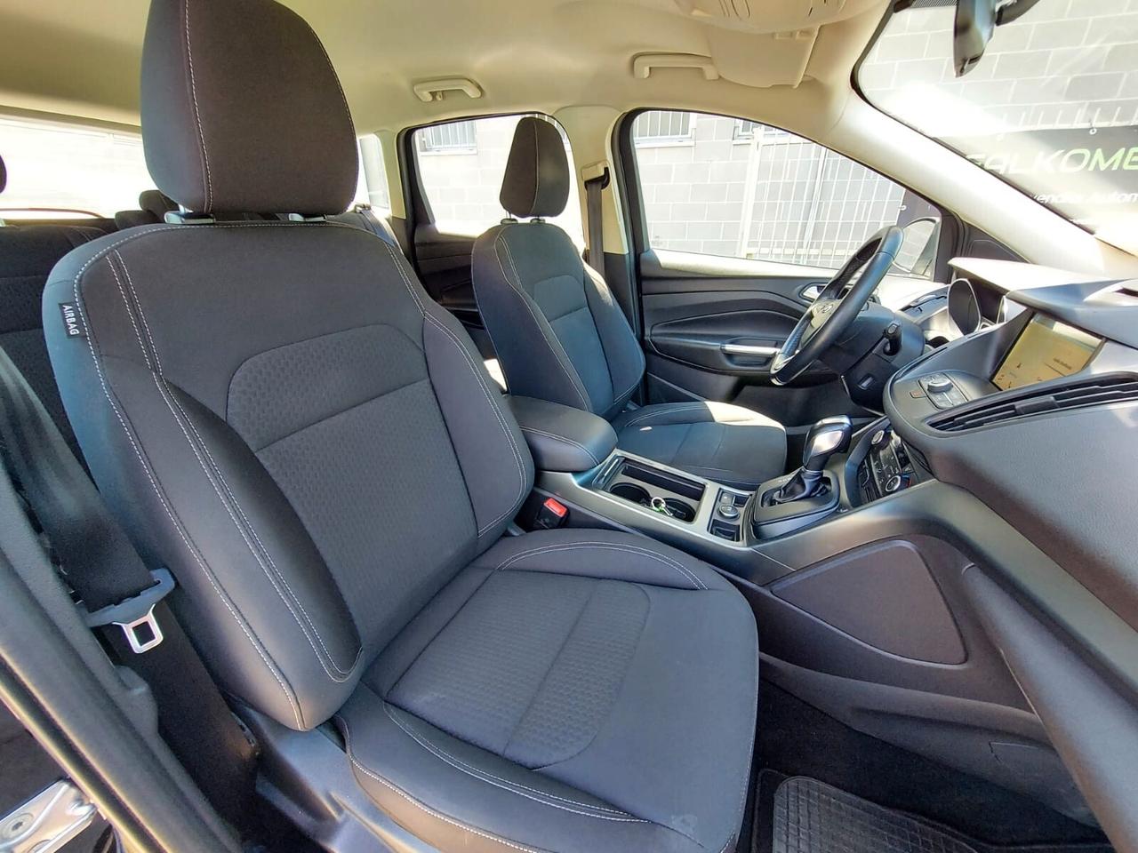 Ford Kuga 2.0 TDCI 120 CV S&S 2WD Powershift Business