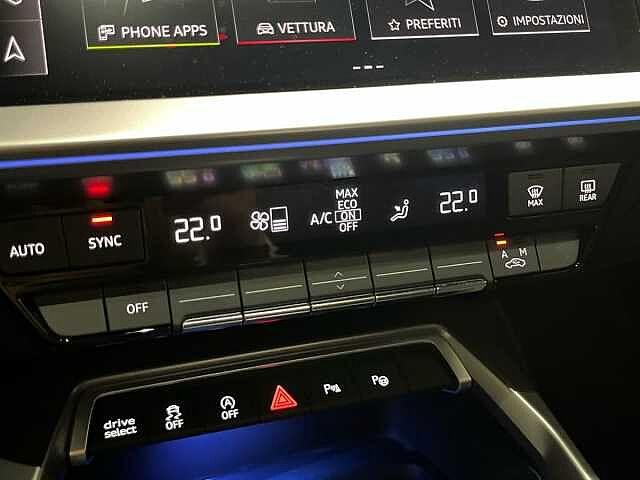 Audi A3 Sedan 30 TDI S tronic S line edition