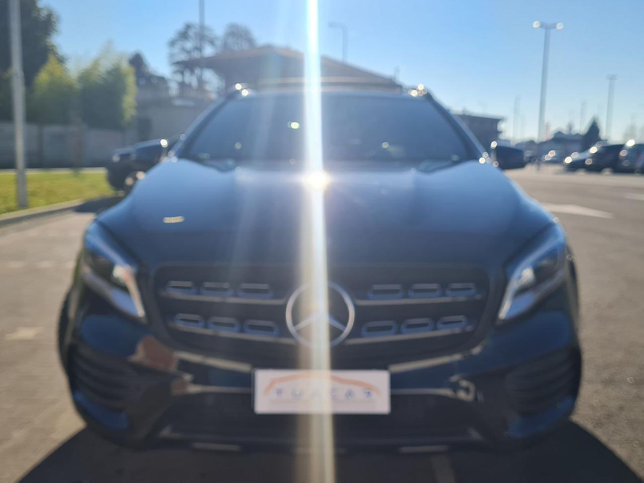 Mercedes-Benz GLA 250 Premium #8103