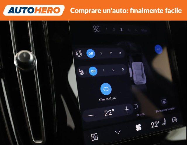VOLVO XC40 B3 automatico Plus Dark N1