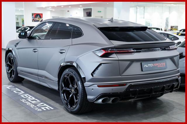 LAMBORGHINI Urus 4.0