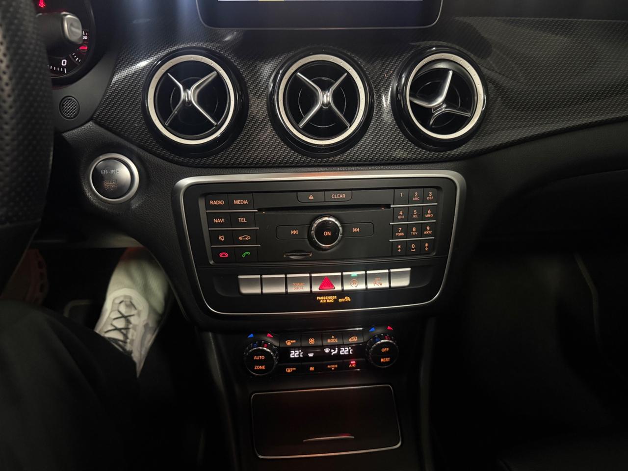 Mercedes-benz GLA 200 d Automatic Premium