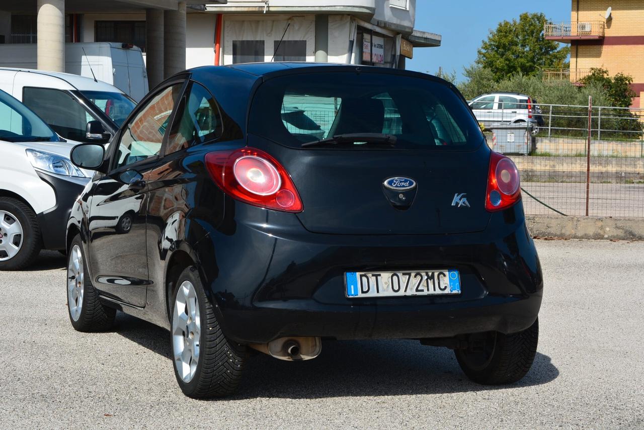 Ford Ka 1.2 8V 69CV Titanium