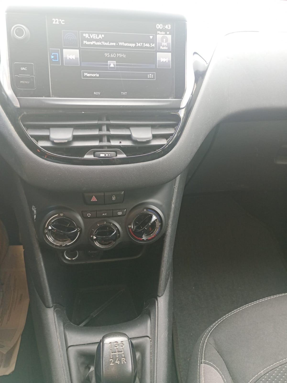 Peugeot 208 BlueHDi 75 5 porte Active