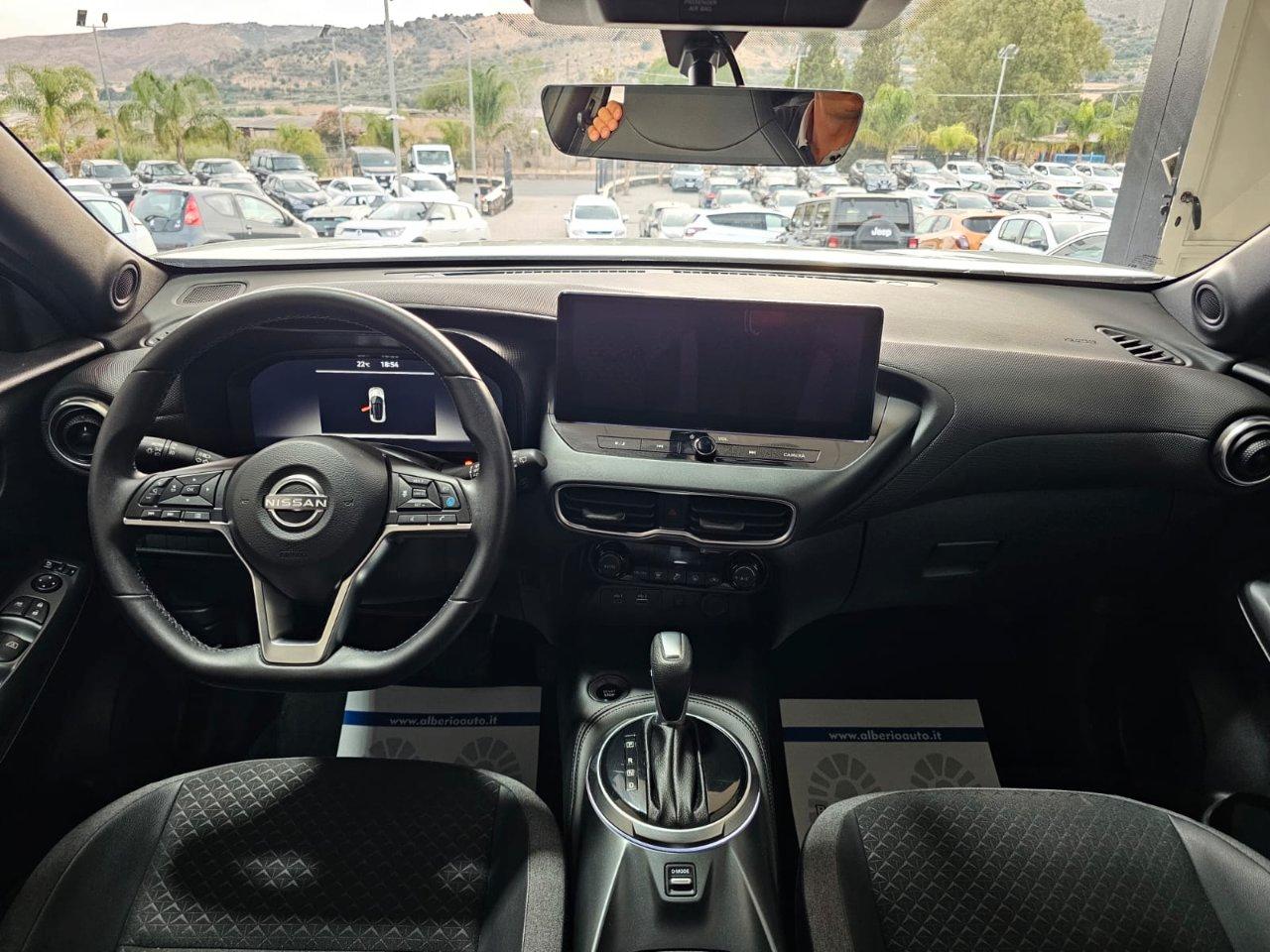 Nissan Juke 1.6 hev N-Connecta Hybrid