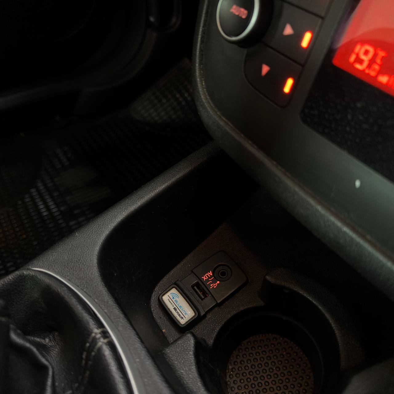 Fiat Punto 1.4 5 porte Natural Power Easy 70cv