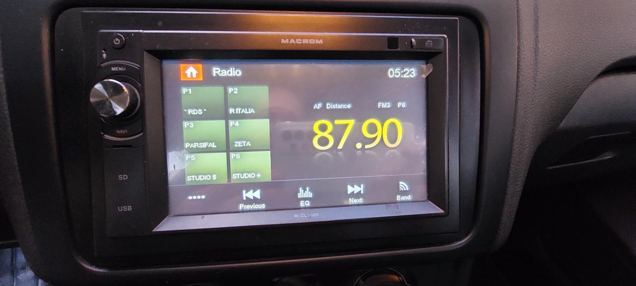 POLO 1,2 DIESEL 75 CV X NEOPATENTATI TELEFONO BLUETOOTH GOMME NUOVE IMPECCABILE