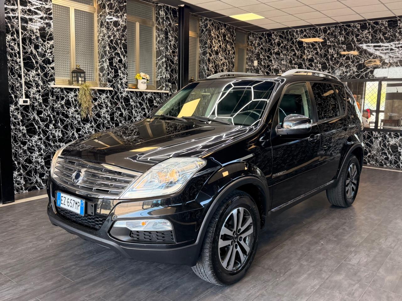 Ssangyong Rexton W 2.0 Xdi 4WD A/T Top