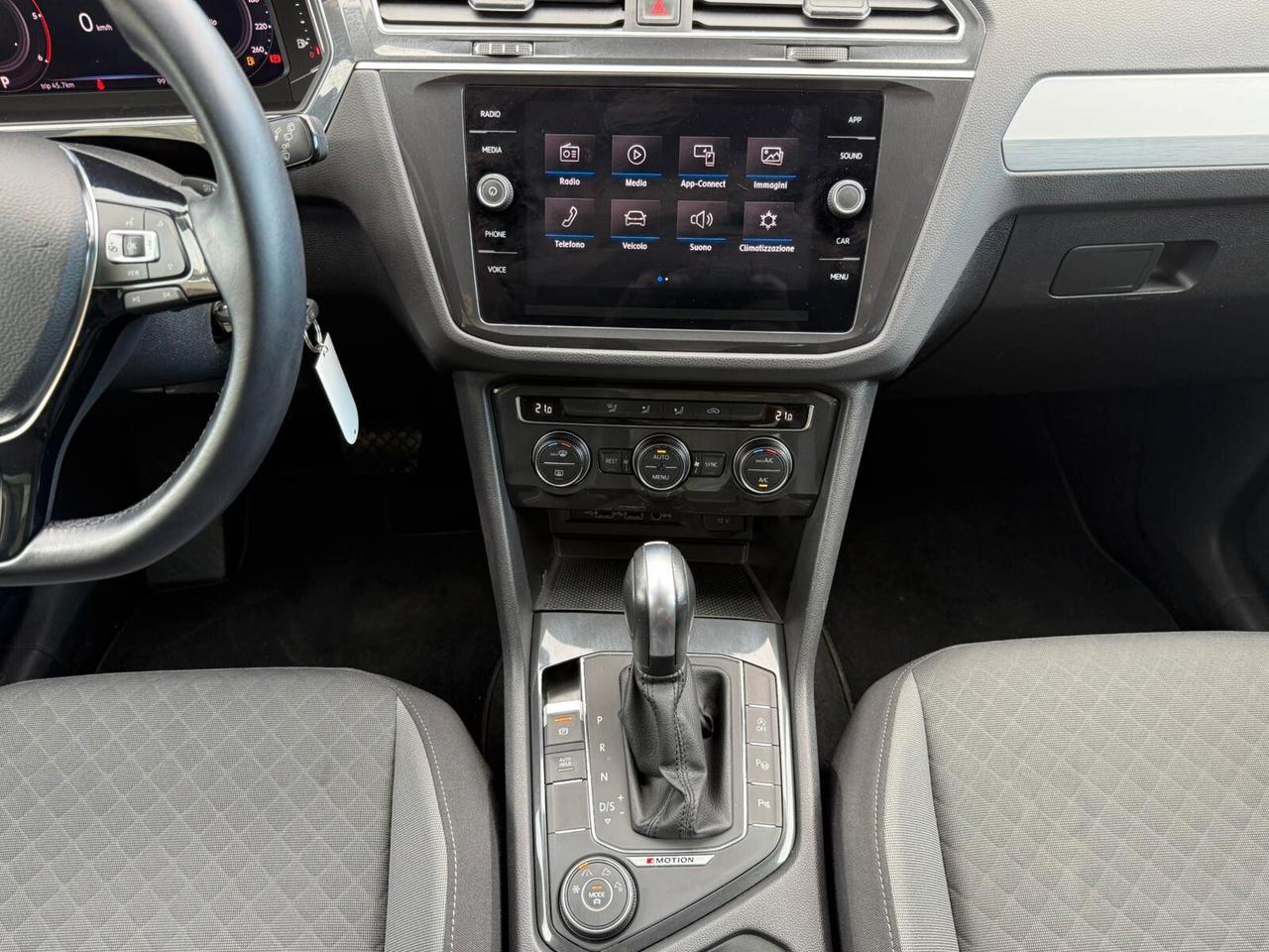 Volkswagen Tiguan 2.0 TDI SCR DSG 4MOTION Sport BMT