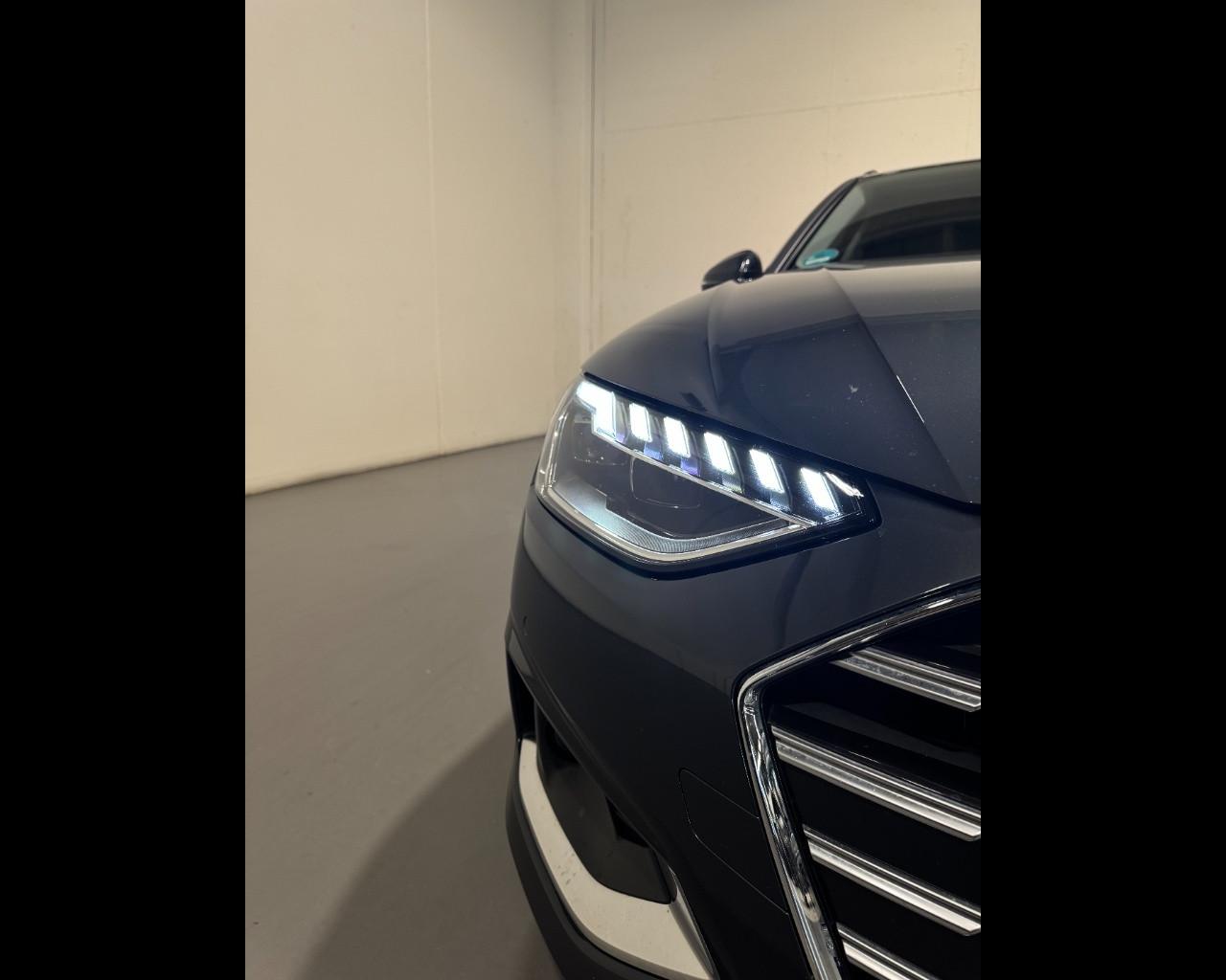 AUDI A4 AVANT 35 TDI MHEV S-TRONIC BUSINESS ADVANCED