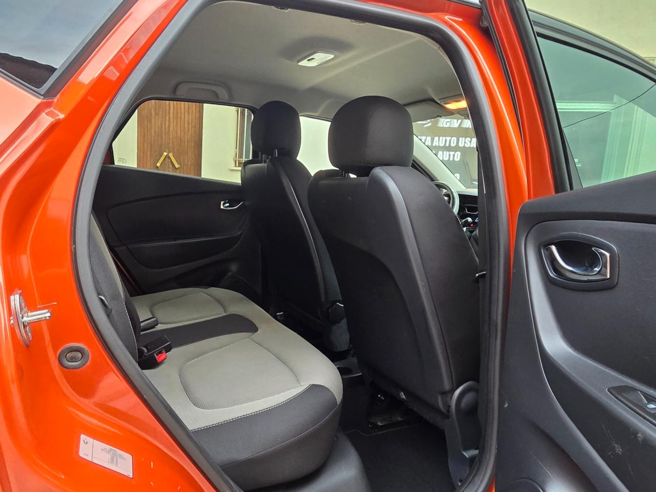 Renault Captur 1.5 dCi 90CV - CAMBIO AUTOMATICO