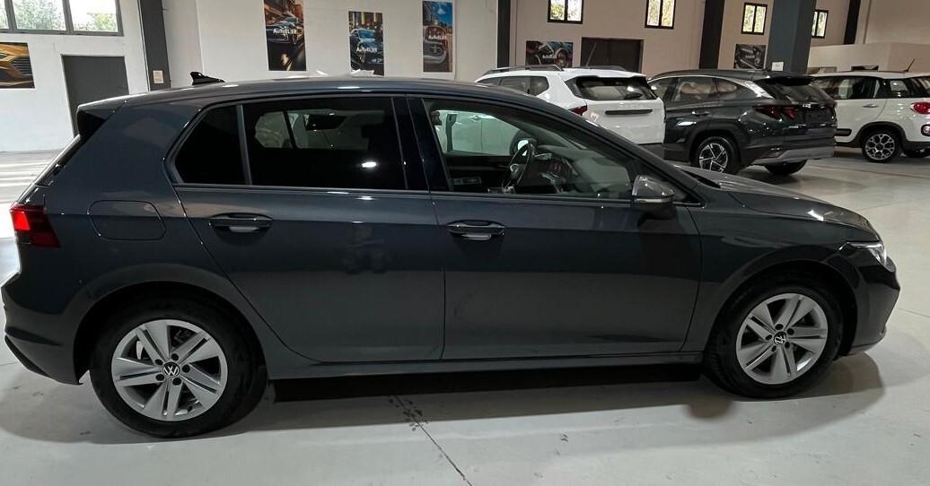 Volkswagen Golf 1.0 eTSI EVO DSG Life