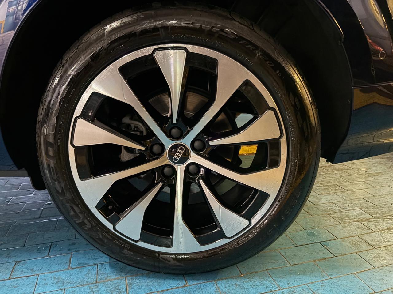 Audi Q3 SPB TFSI 110 kW mHEV S tronic Line edition