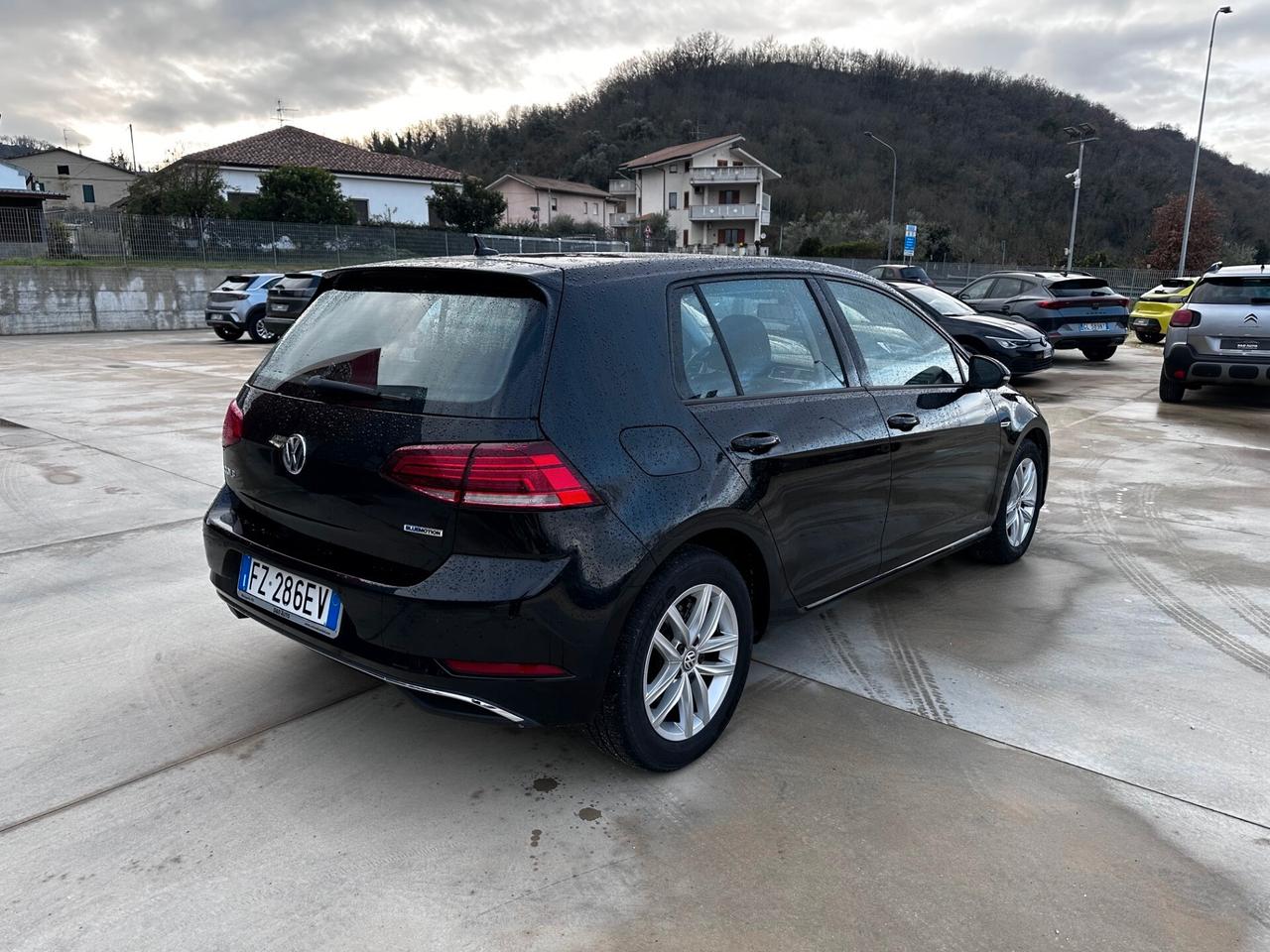 Volkswagen Golf 1.5 TGI 130CV DSG HIGHLINE