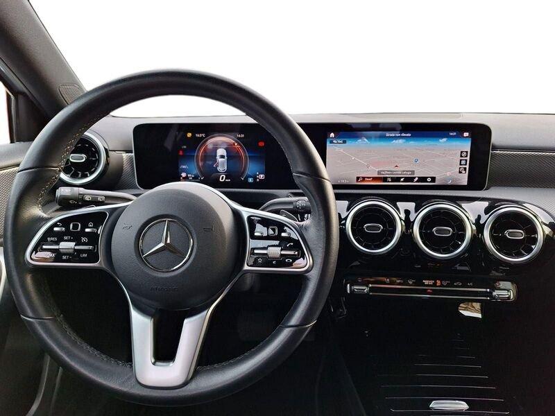 Mercedes-Benz Classe A 180 d 116 CV Automatica LED Sport