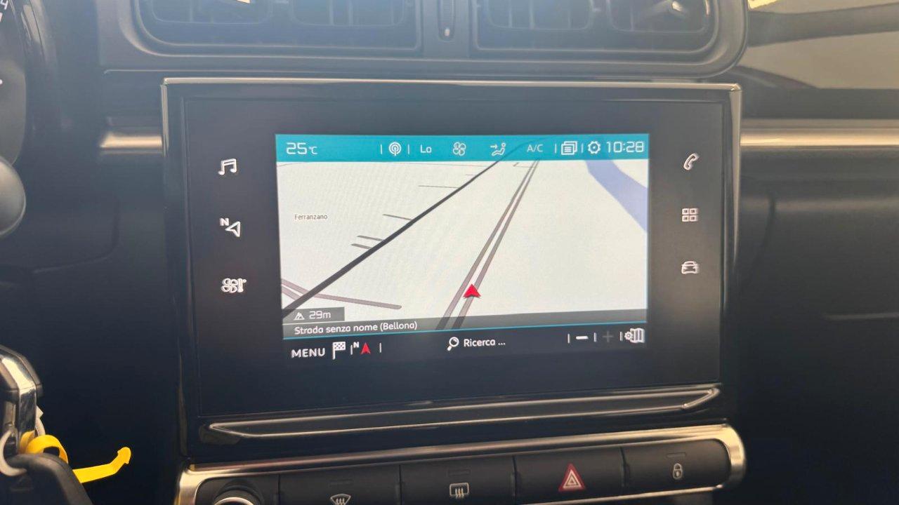Citroen C3 1.2 puretech SHINE PLUS NAVI 83 Cv.