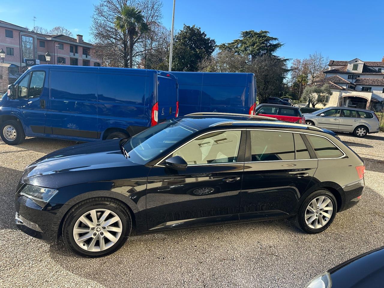 Skoda Superb 2.0 TDI 150 CV SCR DSG Wagon Executive