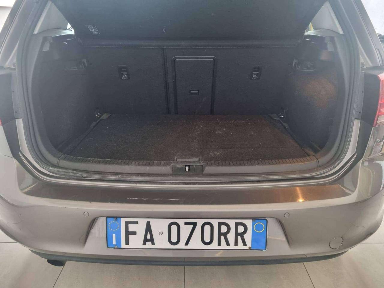 Volkswagen Golf Golf VII 5p 1.6 tdi Comfortline 110cv dsg
