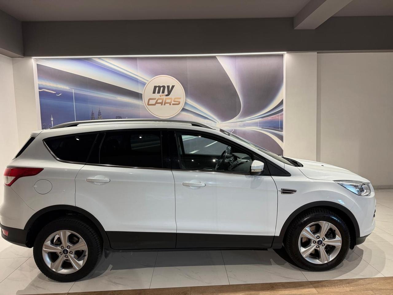 Ford Kuga 2.0 TDCI 115 CV 2WD Titanium