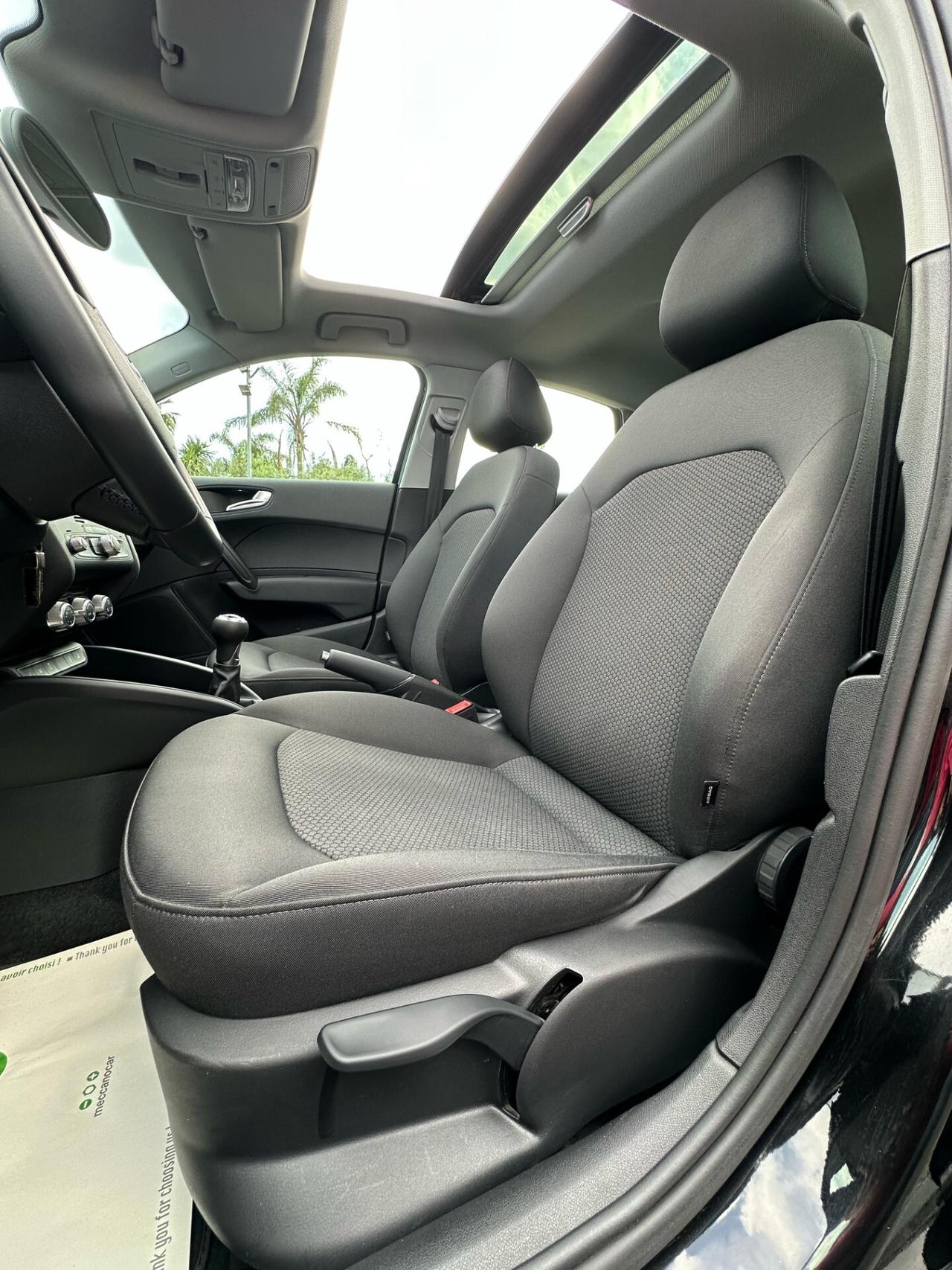 Audi A1 1.6 TDI 90CV S-LINE