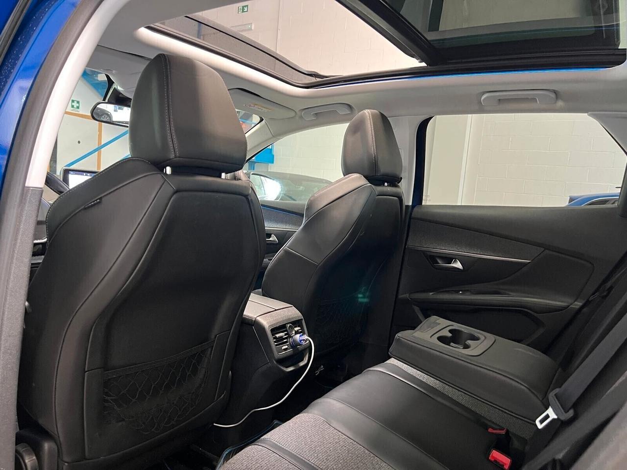 Peugeot 3008 PEUGETO CAMBIO AUTOMATICO NEOPATENTATI 1.5 TDI