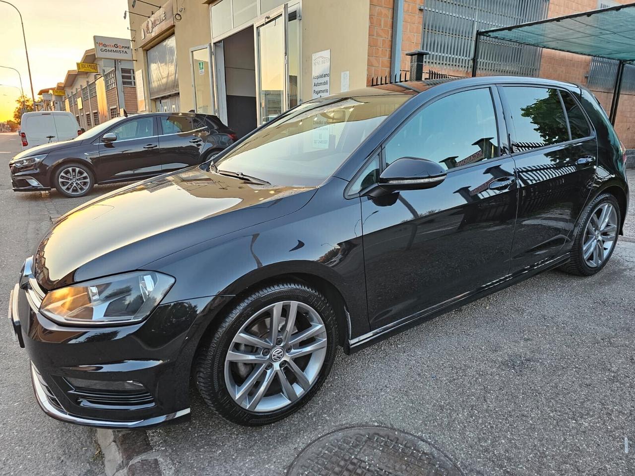 Volkswagen Golf 7 1.6 TDI 110cv R-Line Bluemotion*Unipro*Euro6*