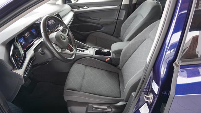 VOLKSWAGEN Golf 1.0 eTSI EVO DSG Life