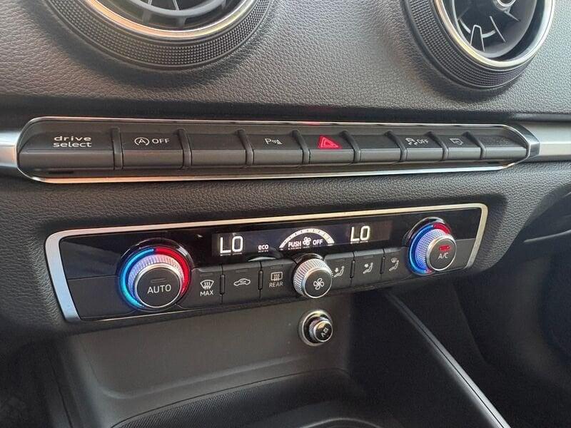 Audi A3 30 TDI S tronic Business