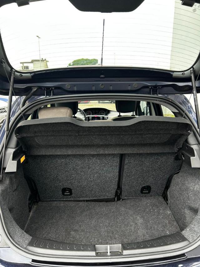 LANCIA Ypsilon 1.2 69 CV 5 porte Elefantino NEO PATENTATO