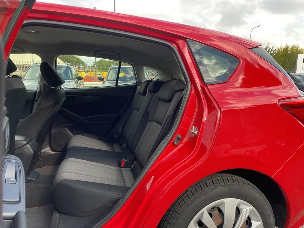 Subaru Impreza 1.6 i Pure AWD CVT Lineartronic