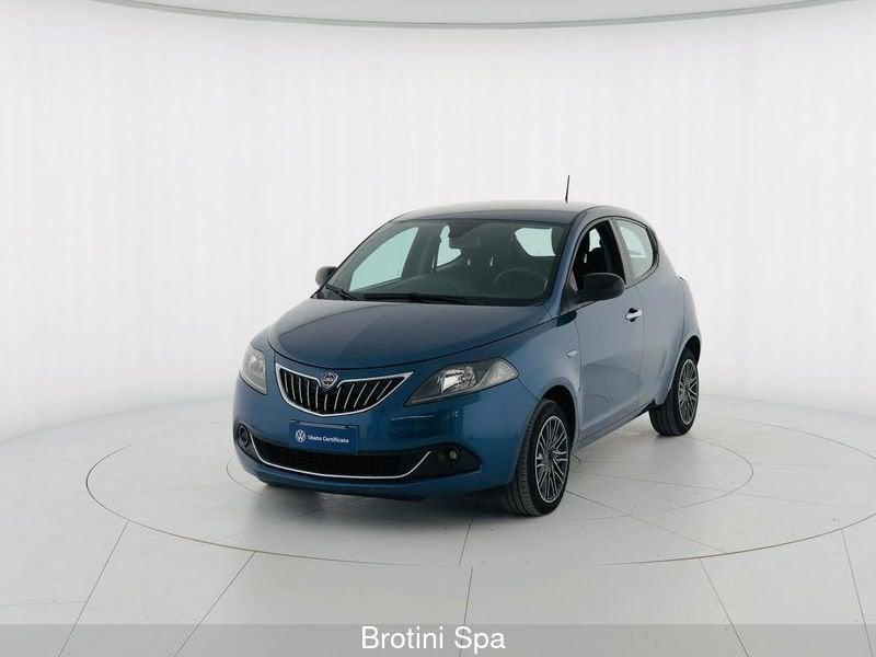 Lancia Ypsilon 1.0 FireFly 5 porte S&S Hybrid Silver